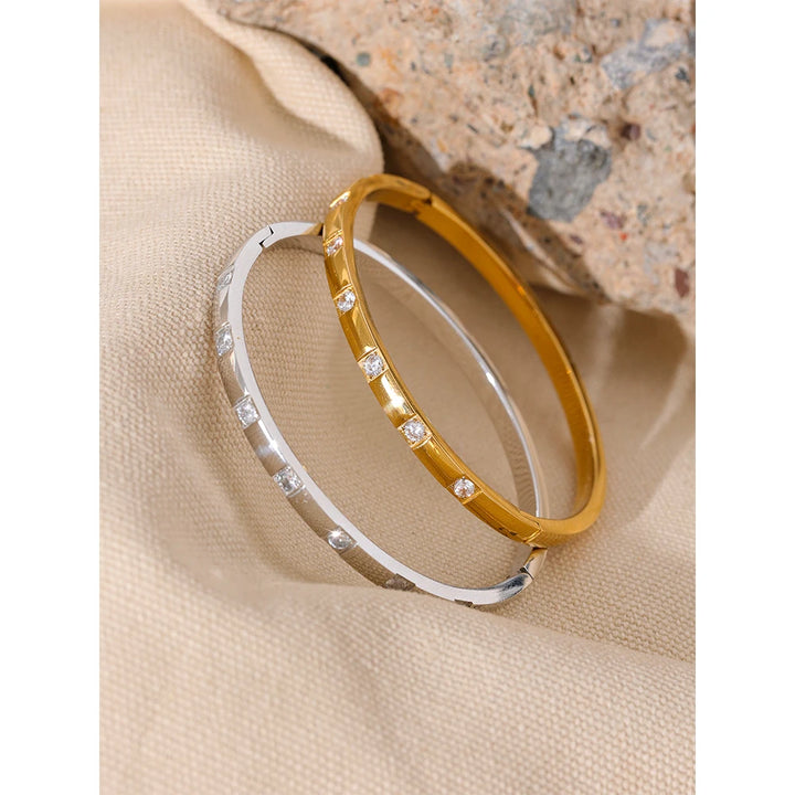 Bling bangle