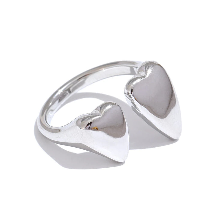 Adjustable ring "Cœurs sculptés"